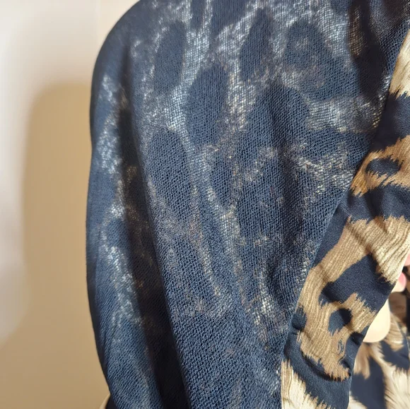 JOSEPH RIBKOFF MIXED PRINT HOODIE ZIP TOP SZ 8 - Picture 3 of 8